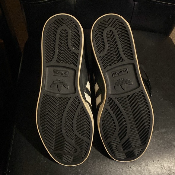 Mens Adidas shoes Size 9 - Picture 3 of 5